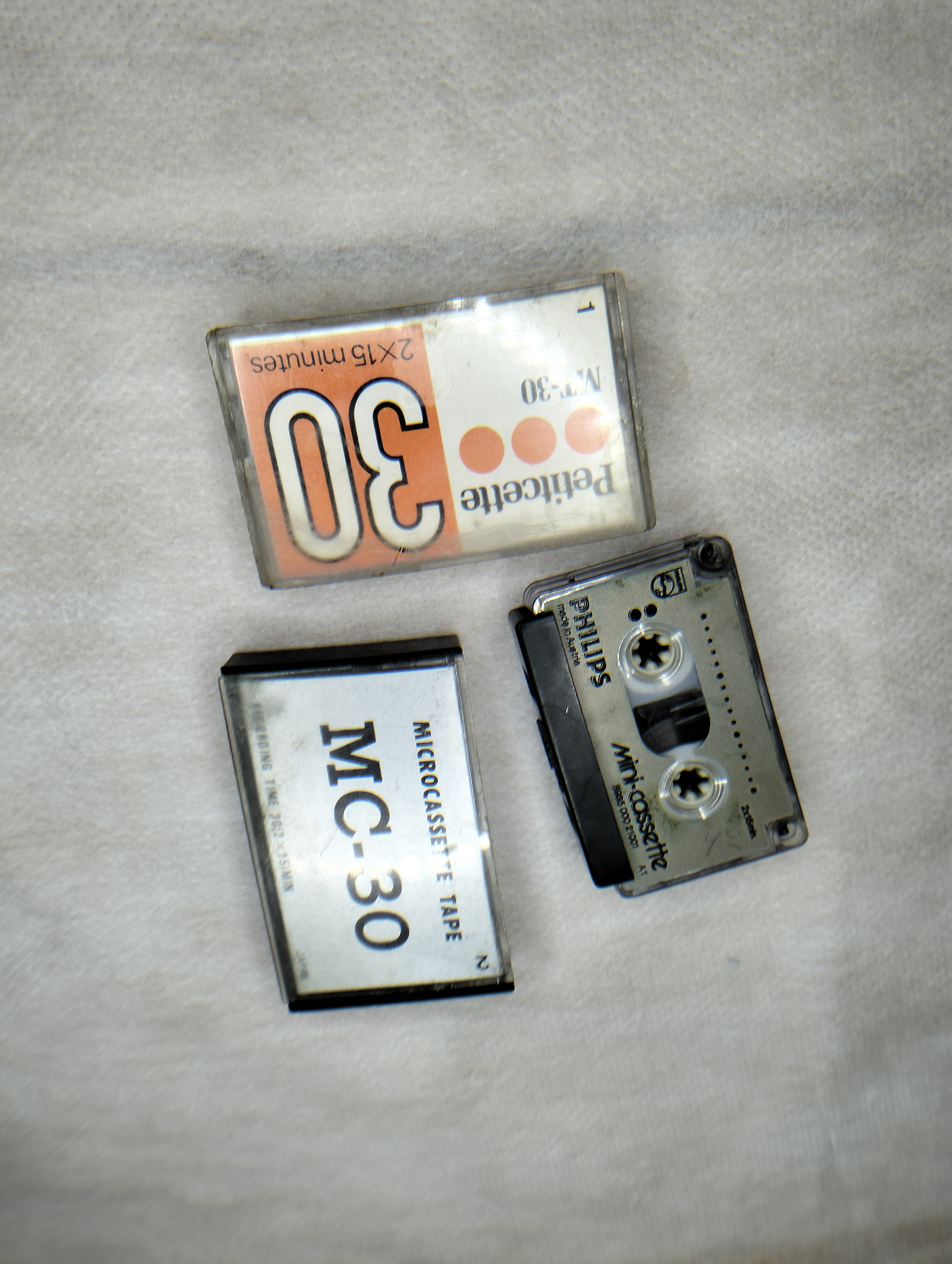 Micro Grabadora de Casete Ocean MC-7 y 3 casettes